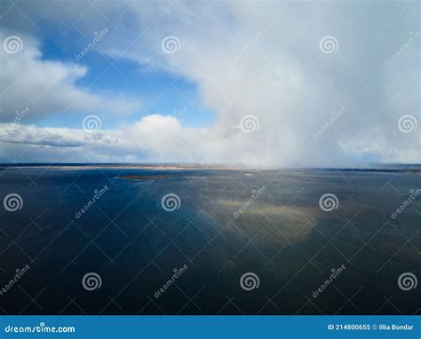 Sopra il lago prima del cielo 